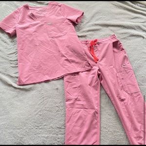 Chalk Pink Figs Scrubs